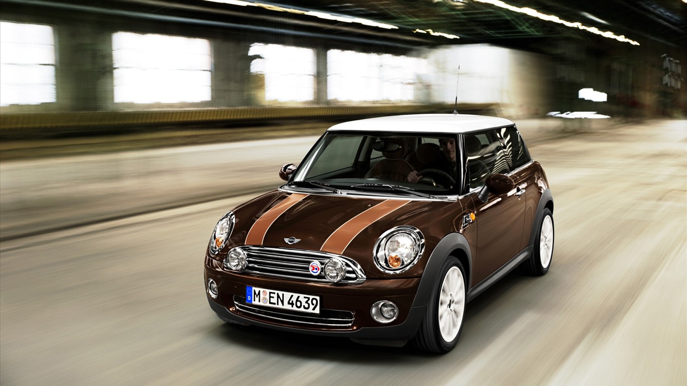 Mini Auto HD Tapety na plochu #27 - 1366x768