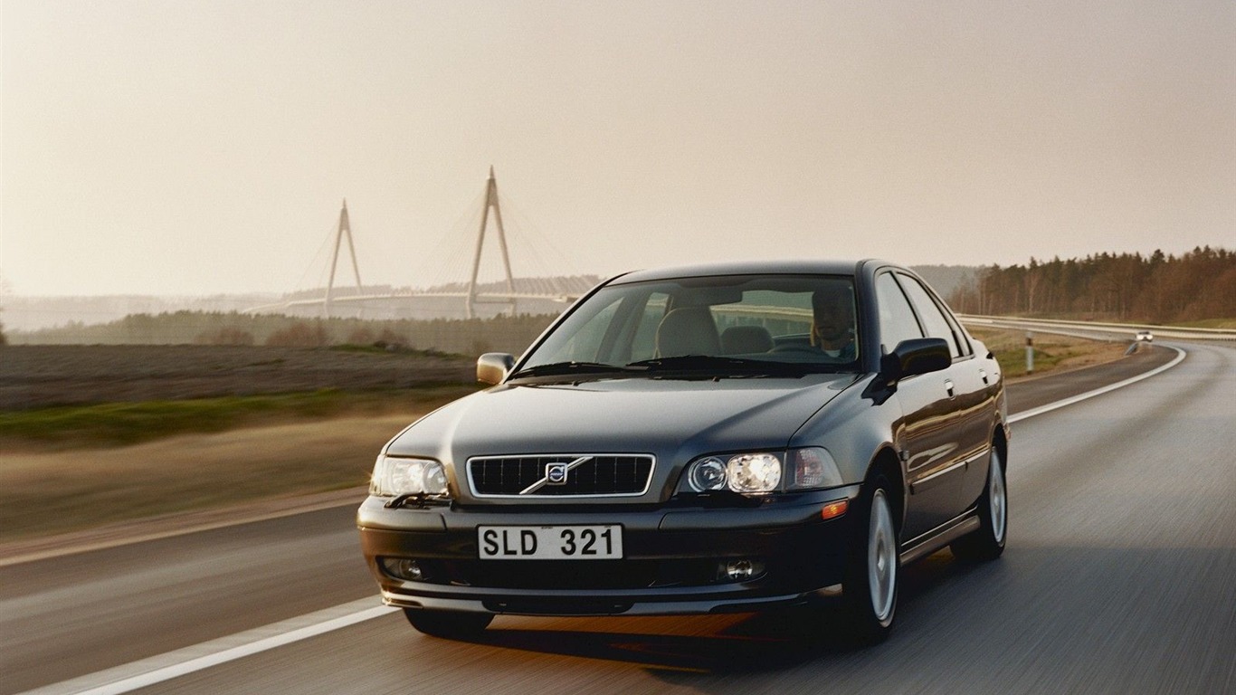 Volvo S40 Wallpaper Album #27 - 1366x768