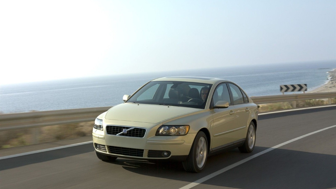 Volvo S40 Wallpaper Album #30 - 1366x768
