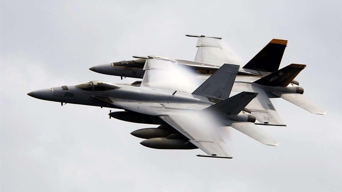 寬屏軍用飛機壁紙 #11 - 1366x768