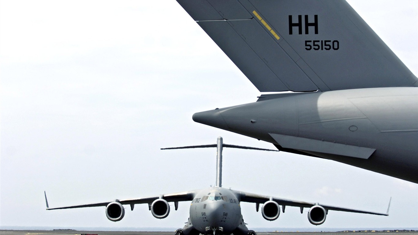 寬屏軍用飛機壁紙 #13 - 1366x768