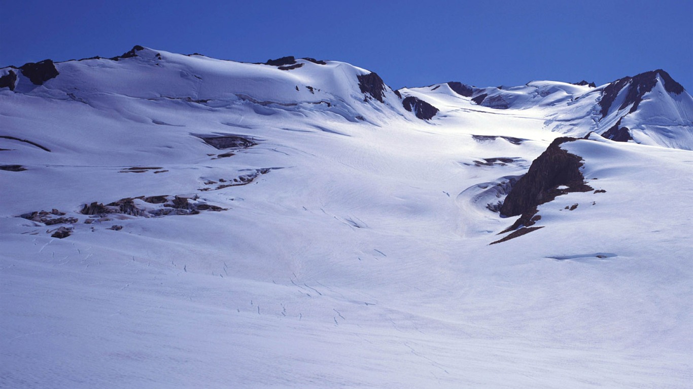 fondos de escritorio de alta definición de invierno la nieve fresca escena #32 - 1366x768