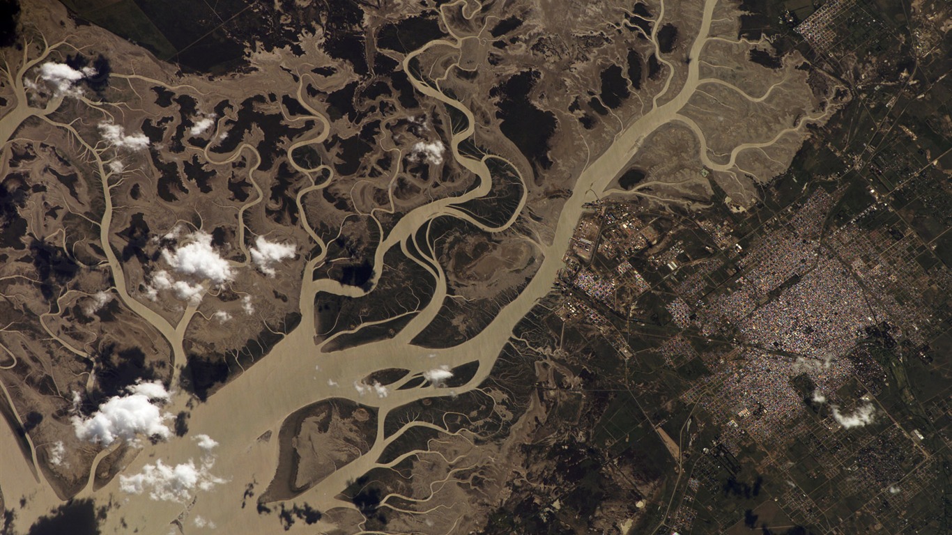 NASA prostor HD Tapety na plochu #13 - 1366x768