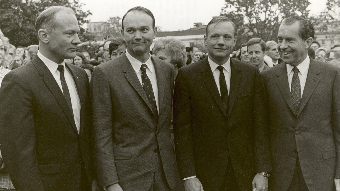Apollo 11 vzácných fotografií na plochu #24 - 1366x768
