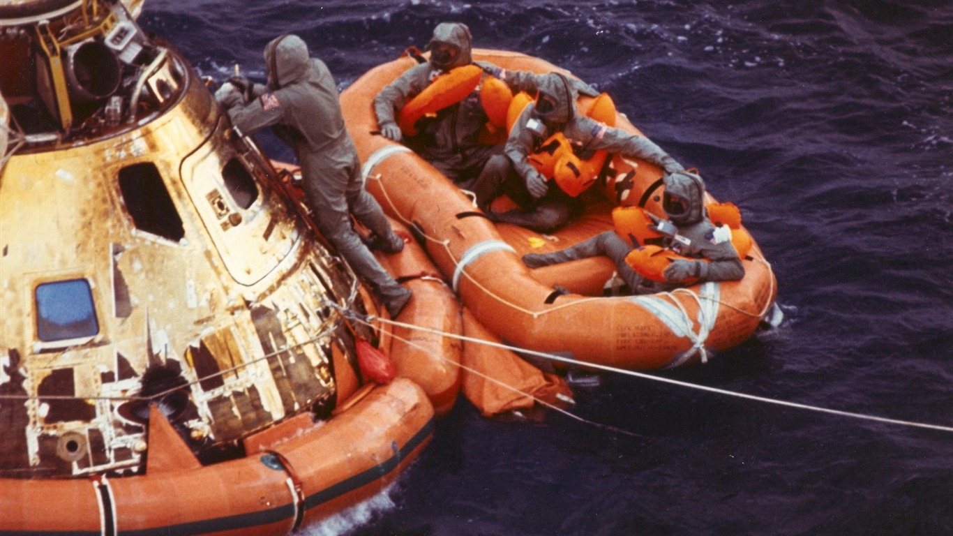 Apollo 11 vzácných fotografií na plochu #31 - 1366x768