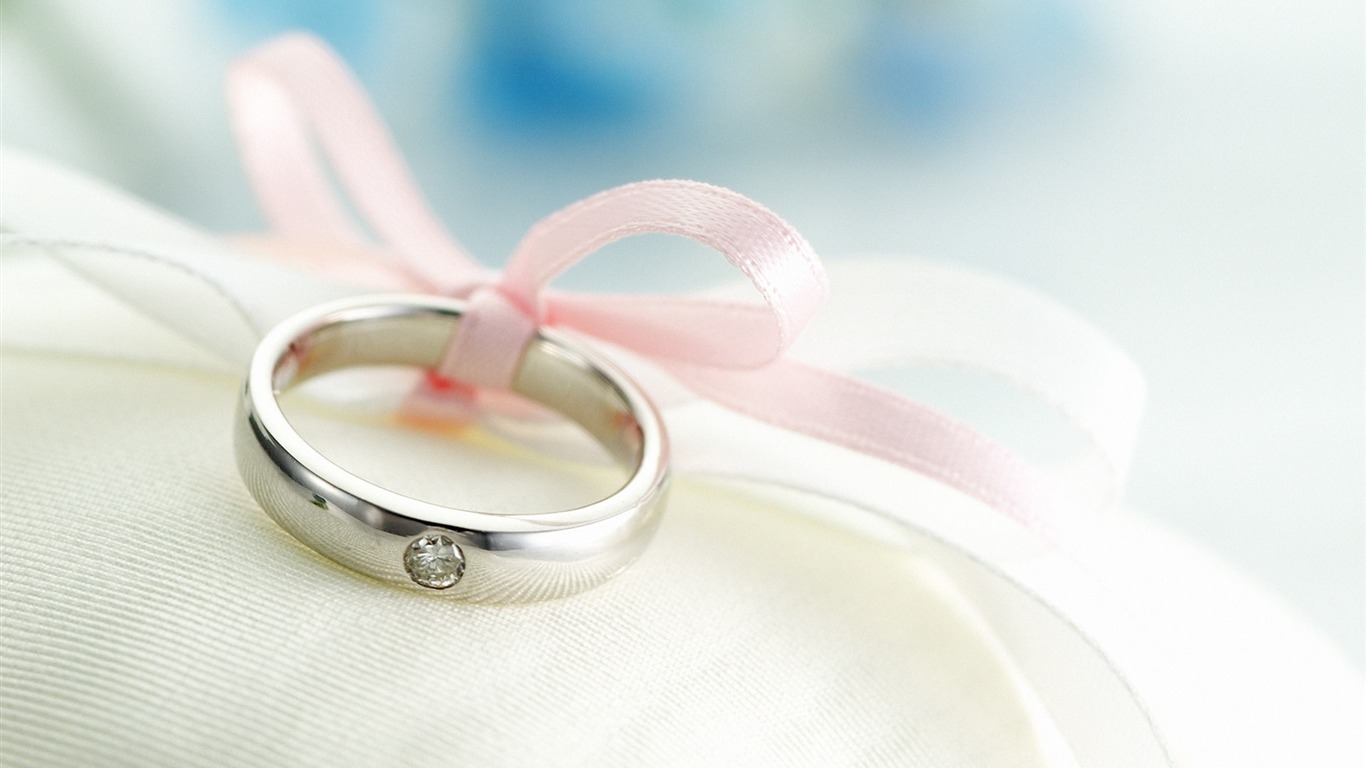 Wedding flower  wedding ring wallpaper(1) #1 - 1366x768