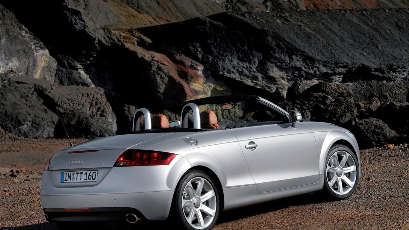 Audi TT Roadster 3.2 Quattro壁紙 #14 - 1366x768