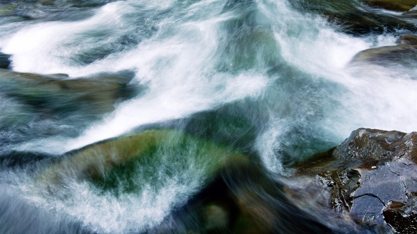 滝は、HD画像ストリーム #23 - 1366x768