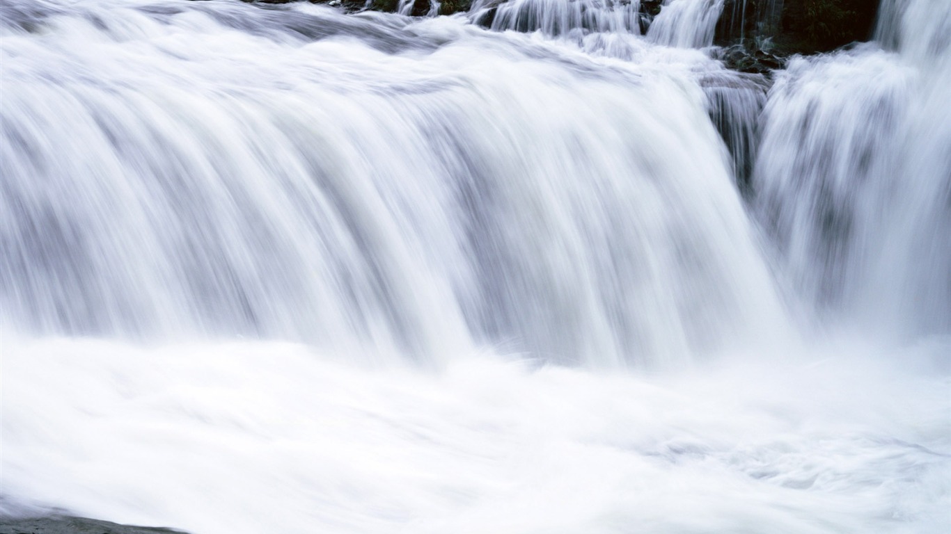 滝は、HD画像ストリーム #26 - 1366x768