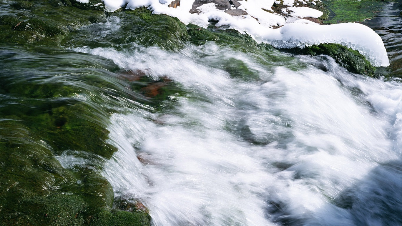 滝は、HD画像ストリーム #27 - 1366x768