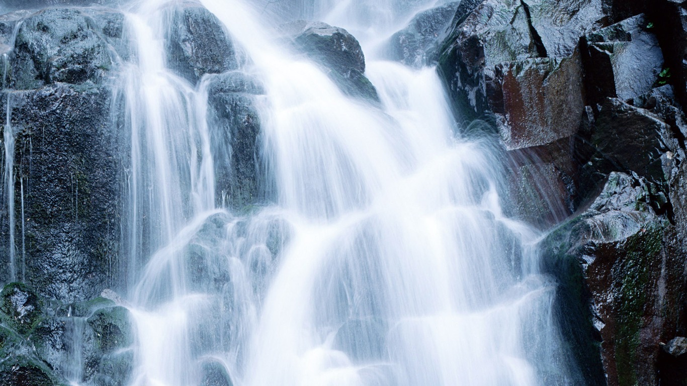 滝は、HD画像ストリーム #30 - 1366x768