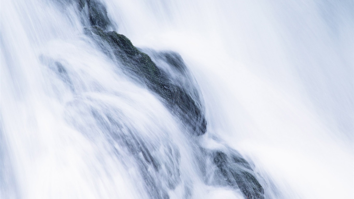 滝は、HD画像ストリーム #32 - 1366x768