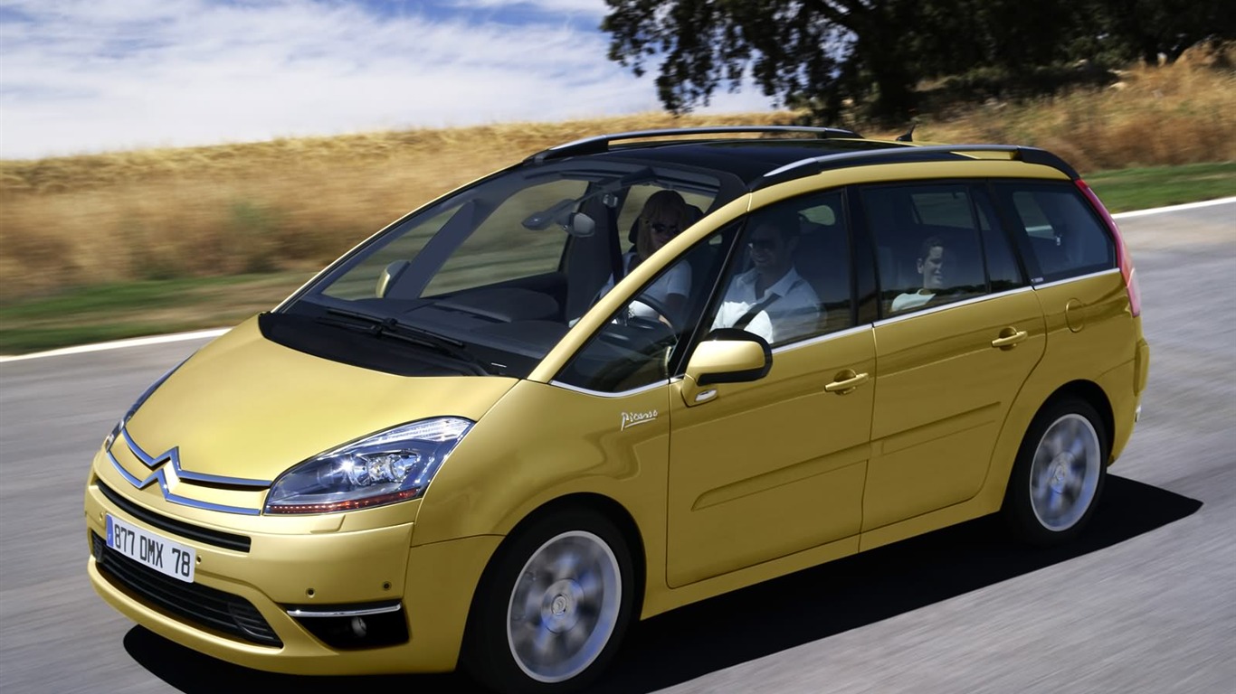 Tapety Auto Kolekce (1) #1 - 1366x768