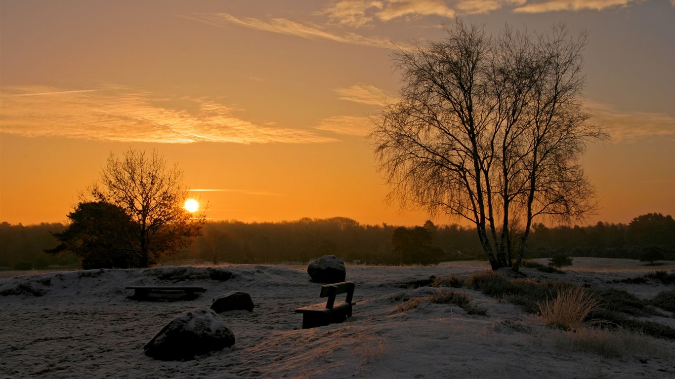 Glow du coucher du soleil HD Wallpaper exquise (1) #28 - 1366x768