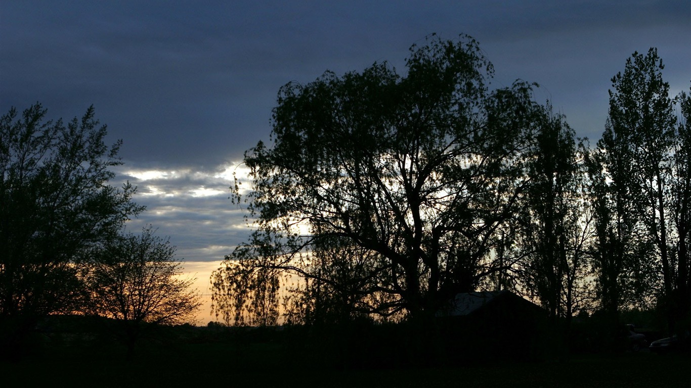 Glow du coucher du soleil HD Wallpaper exquise (2) #38 - 1366x768