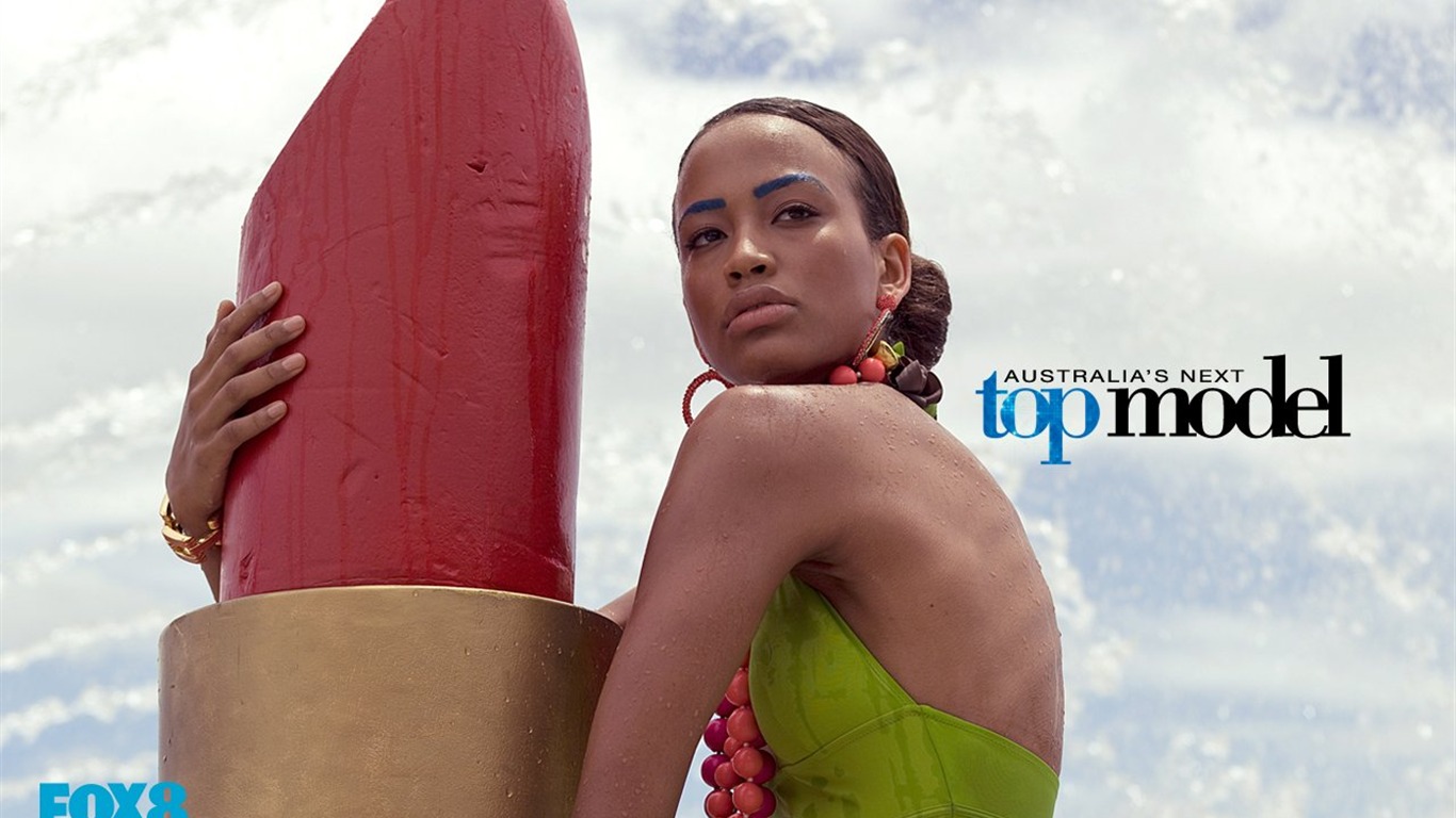 Top Model 壁纸专辑(一)10 - 1366x768