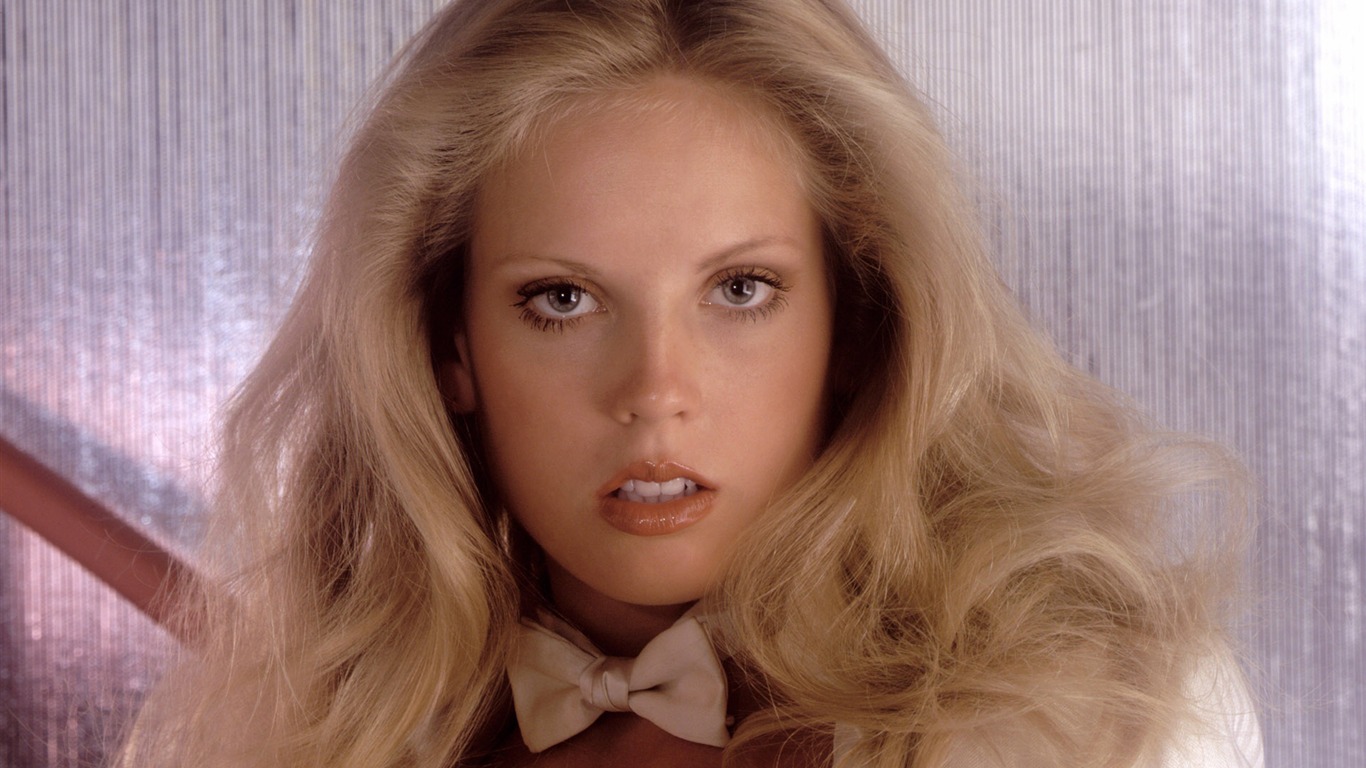 PlayBoy beautiful HD wallpaper (5) #12 - 1366x768