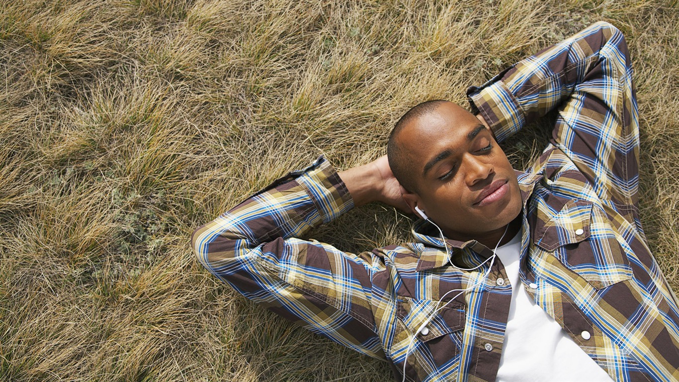 Leisure Life Wallpaper (3) #17 - 1366x768