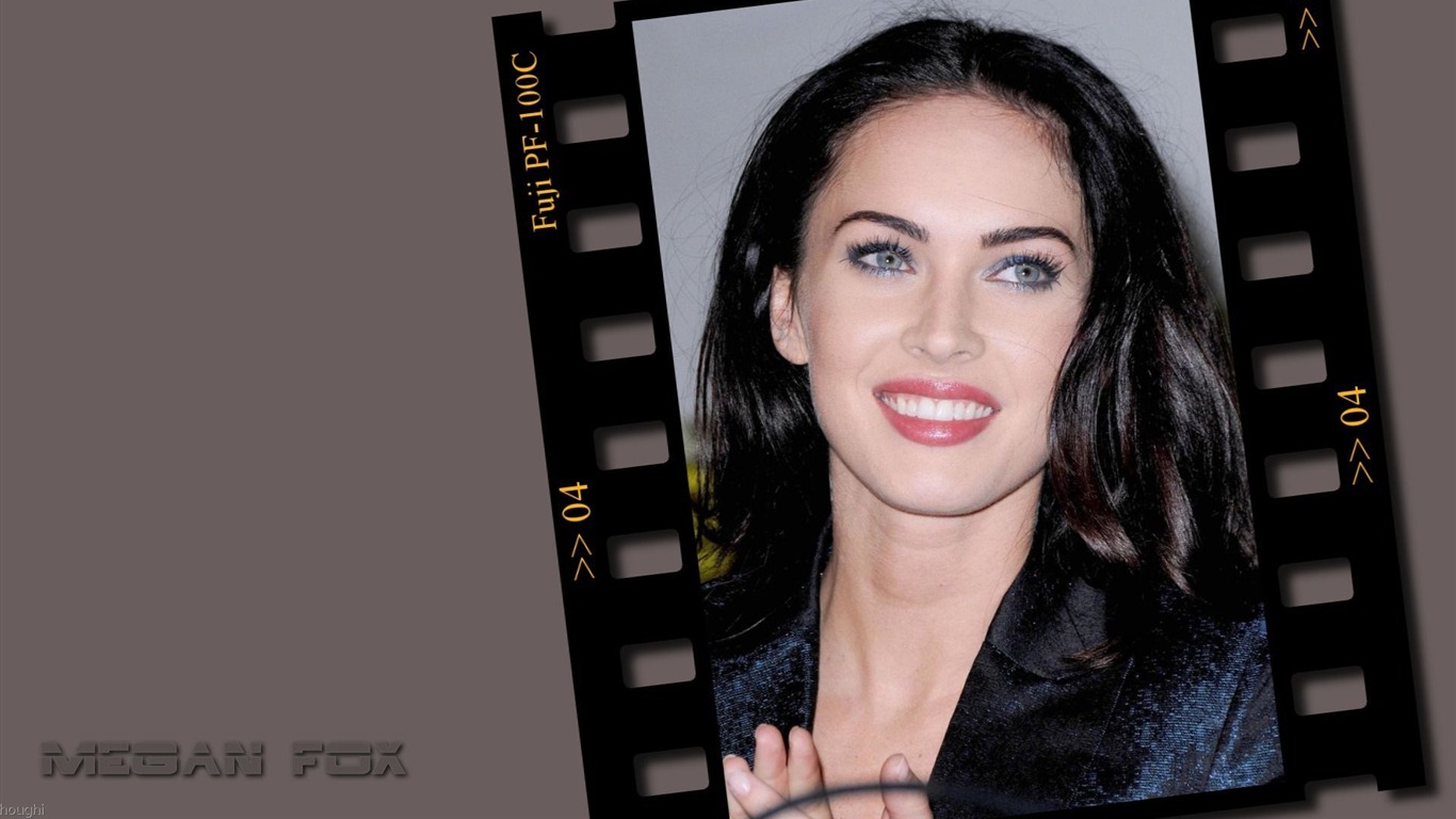 Megan Fox beautiful wallpaper #21 - 1366x768