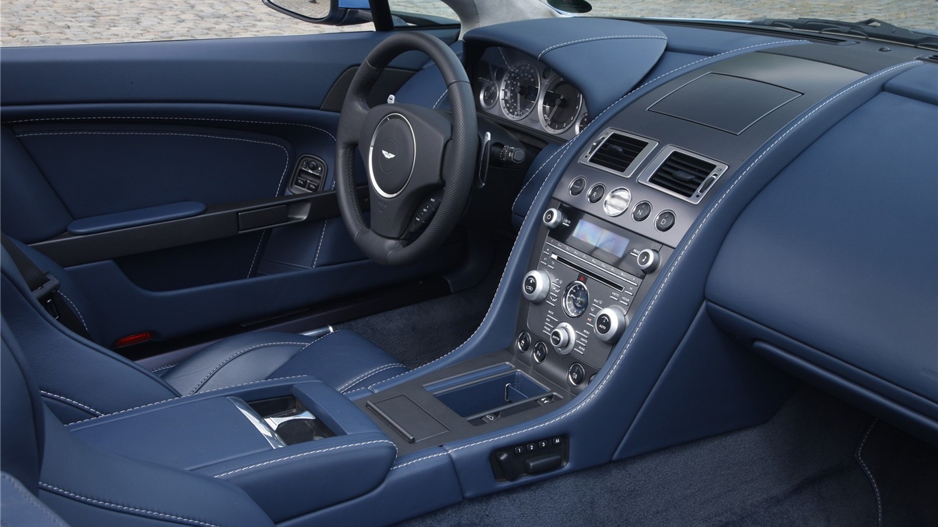 Aston Martin Fondos de pantalla (4) #5 - 1366x768