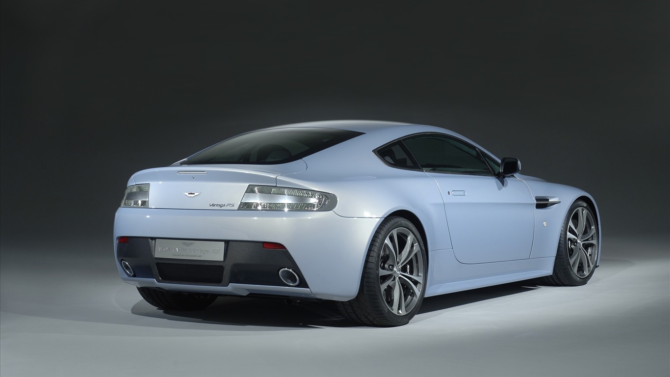 Aston Martin Fondos de pantalla (4) #7 - 1366x768
