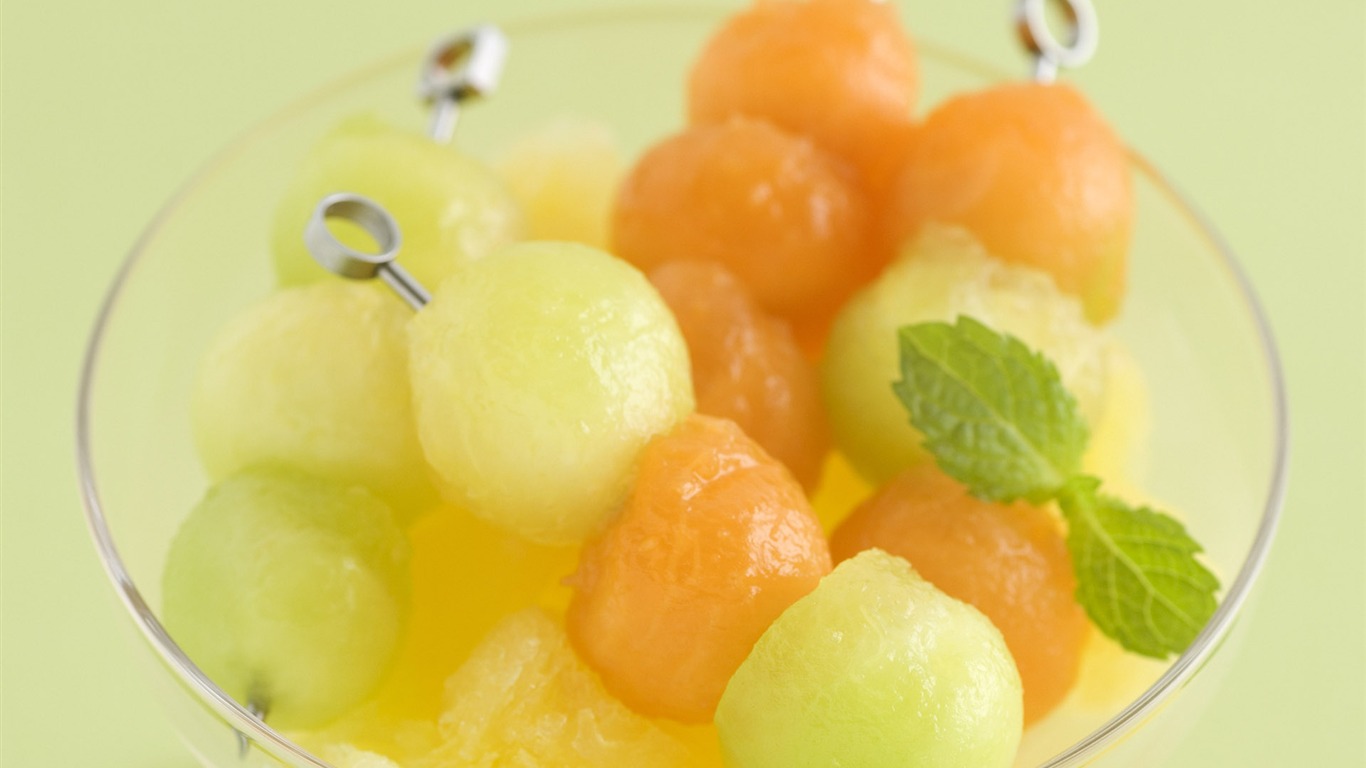 HD wallpaper fruit dessert (2) #5 - 1366x768