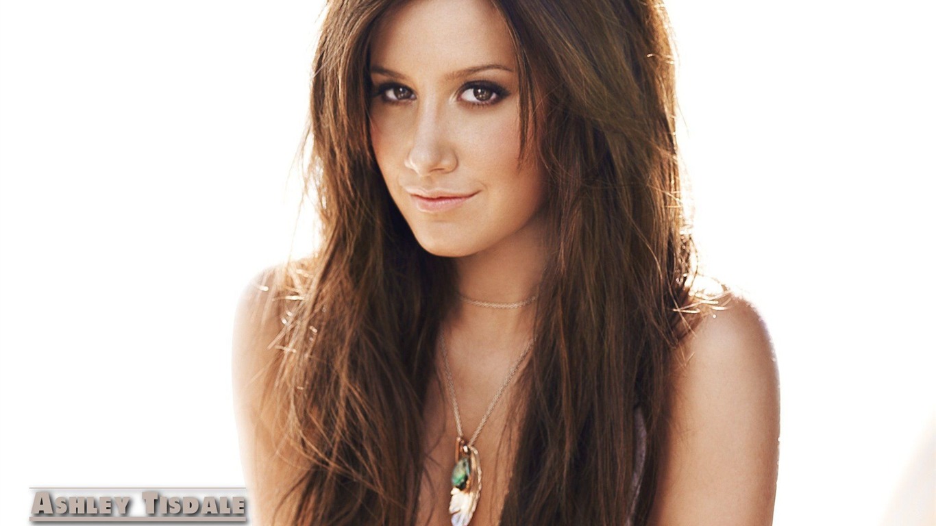 Ashley Tisdale 阿什丽·提斯代尔 美女壁纸(三)2 - 1366x768