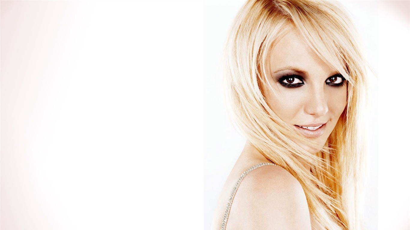 Fond d'écran Britney Spears belle #16 - 1366x768