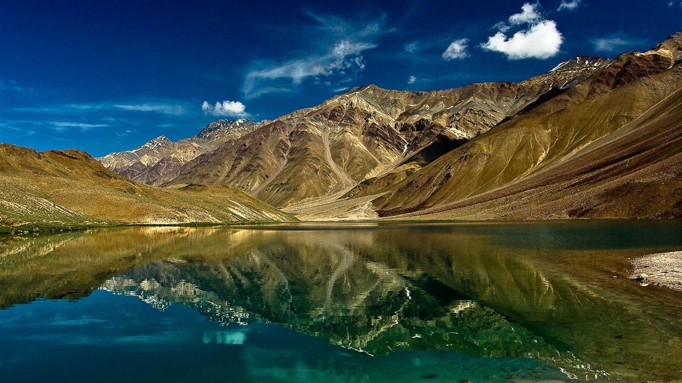 Wallpaper World geographical scenery Posts (4) #20 - 1366x768