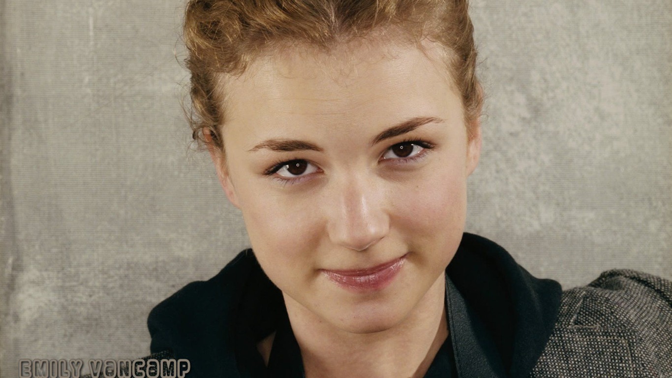 Emily VanCamp krásnou tapetu #15 - 1366x768