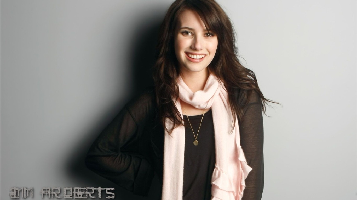 Emma Roberts krásnou tapetu #20 - 1366x768