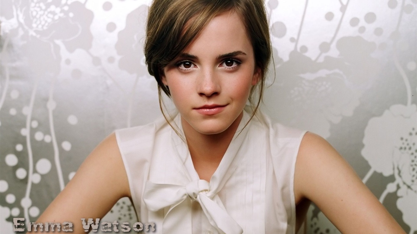 Emma Watson krásnou tapetu #4 - 1366x768