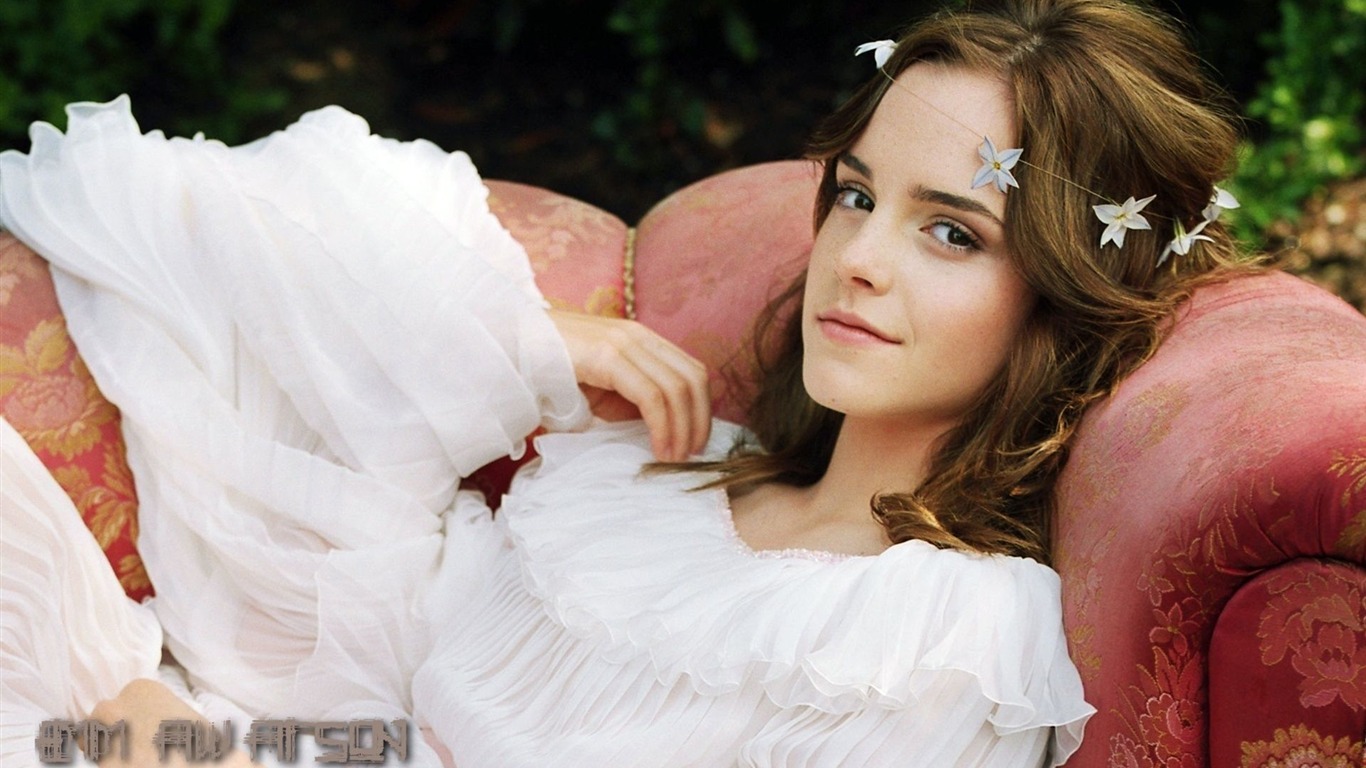 Emma Watson krásnou tapetu #25 - 1366x768