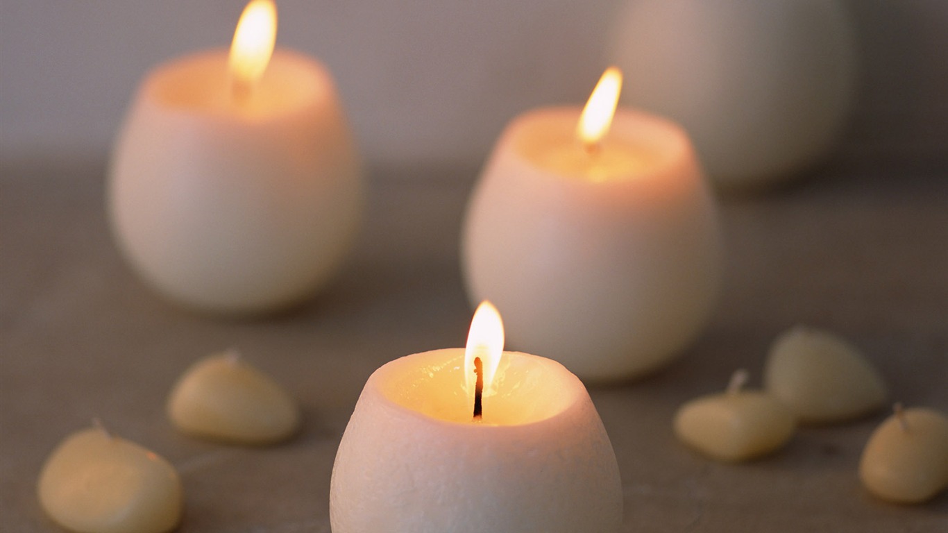 Candlelit wallpaper (6) #15 - 1366x768