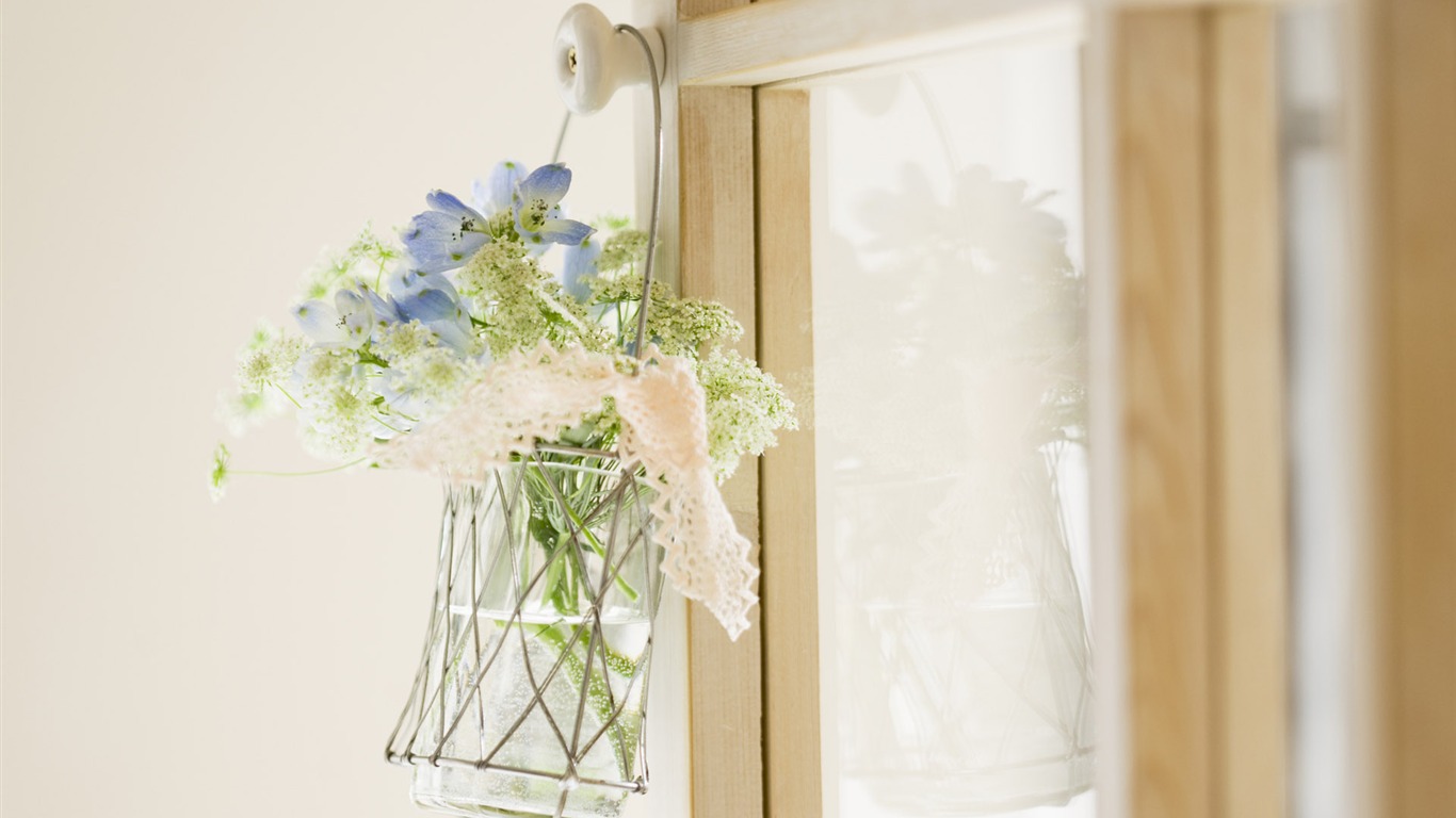 Home Still Life Wallpaper (15) #20 - 1366x768