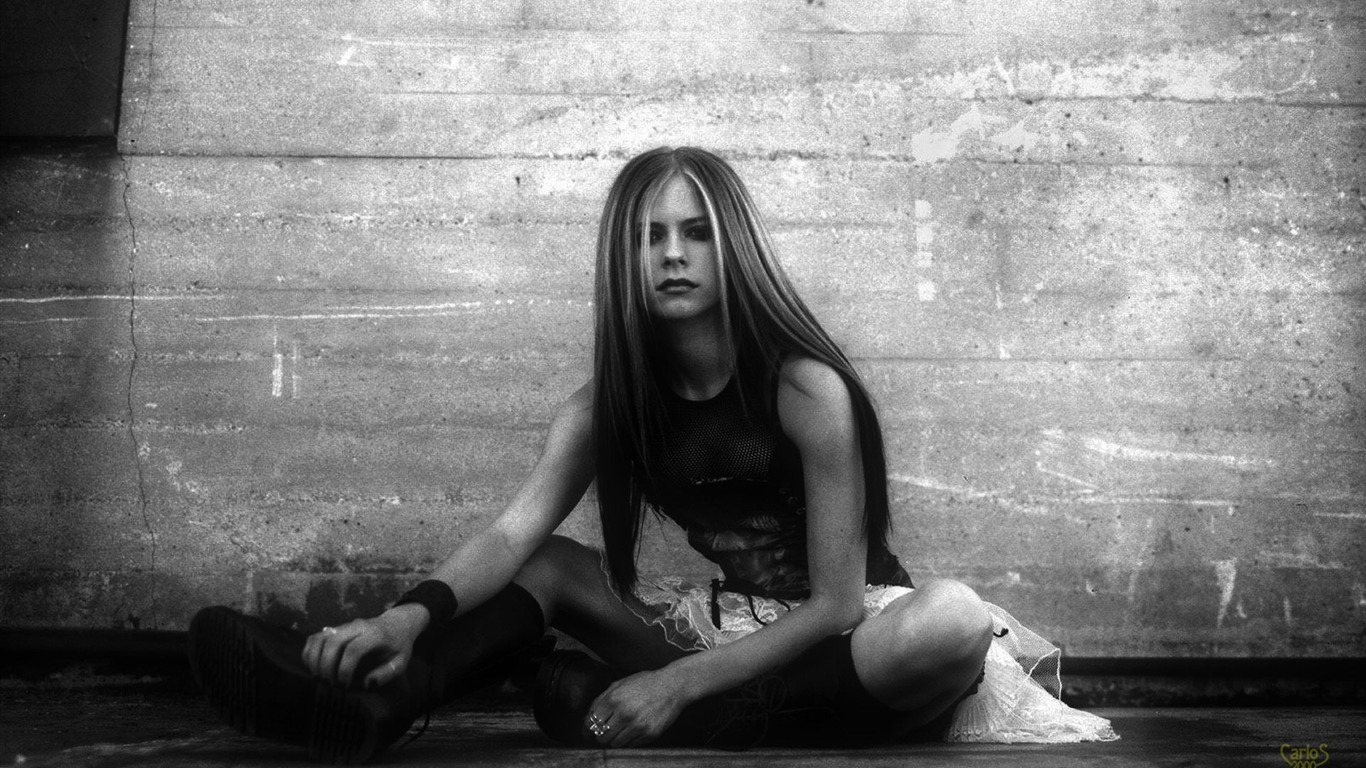 Avril Lavigne schöne Tapete (2) #7 - 1366x768