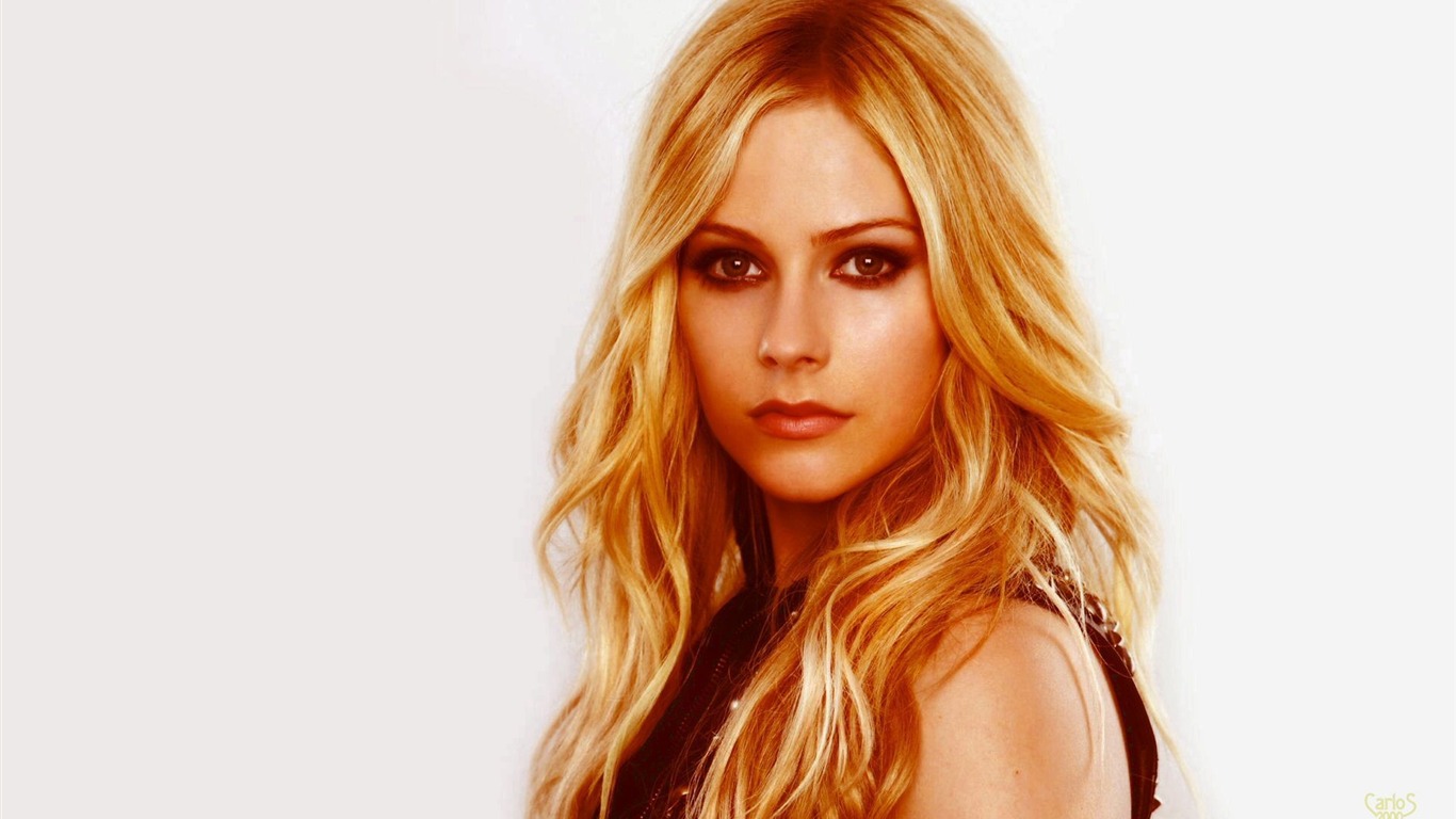 Avril Lavigne 艾薇兒·拉維尼 美女壁紙(二) #9 - 1366x768