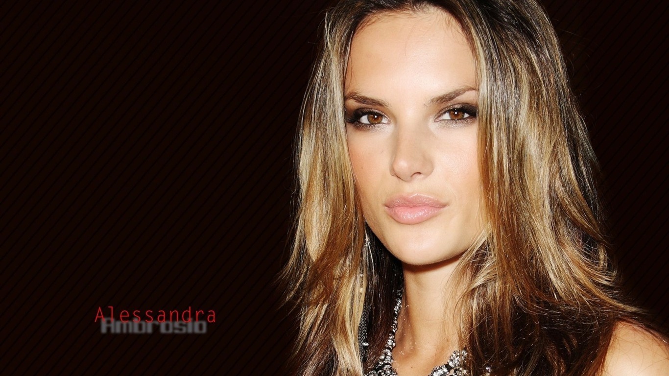 Alessandra Ambrosio 亚历山大·安布罗休 美女壁纸(一)20 - 1366x768