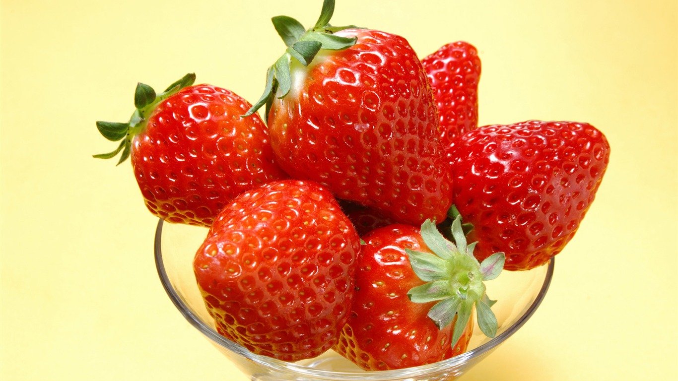 HD Wallpaper frischen Erdbeeren #6 - 1366x768