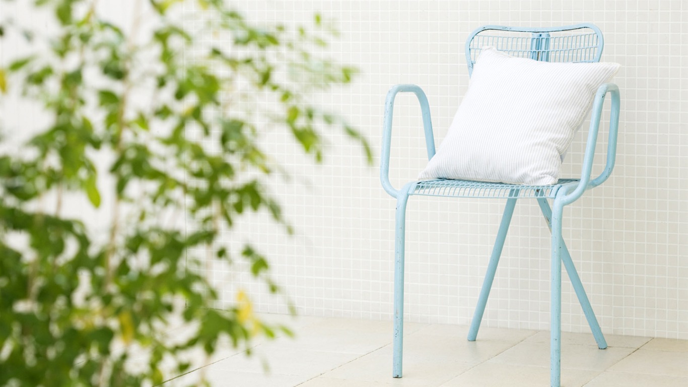 Indoor floral wallpaper (7) #14 - 1366x768