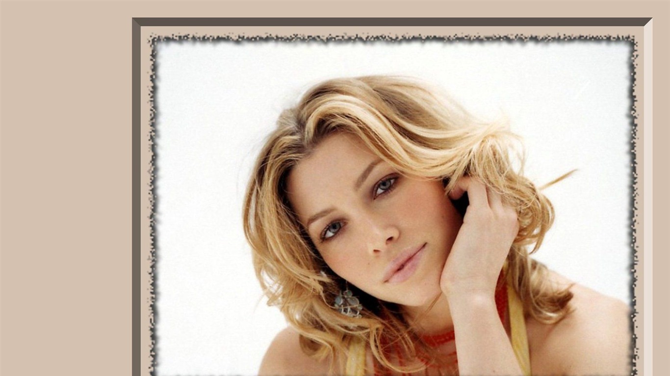 Jessica Biel krásnou tapetu #16 - 1366x768
