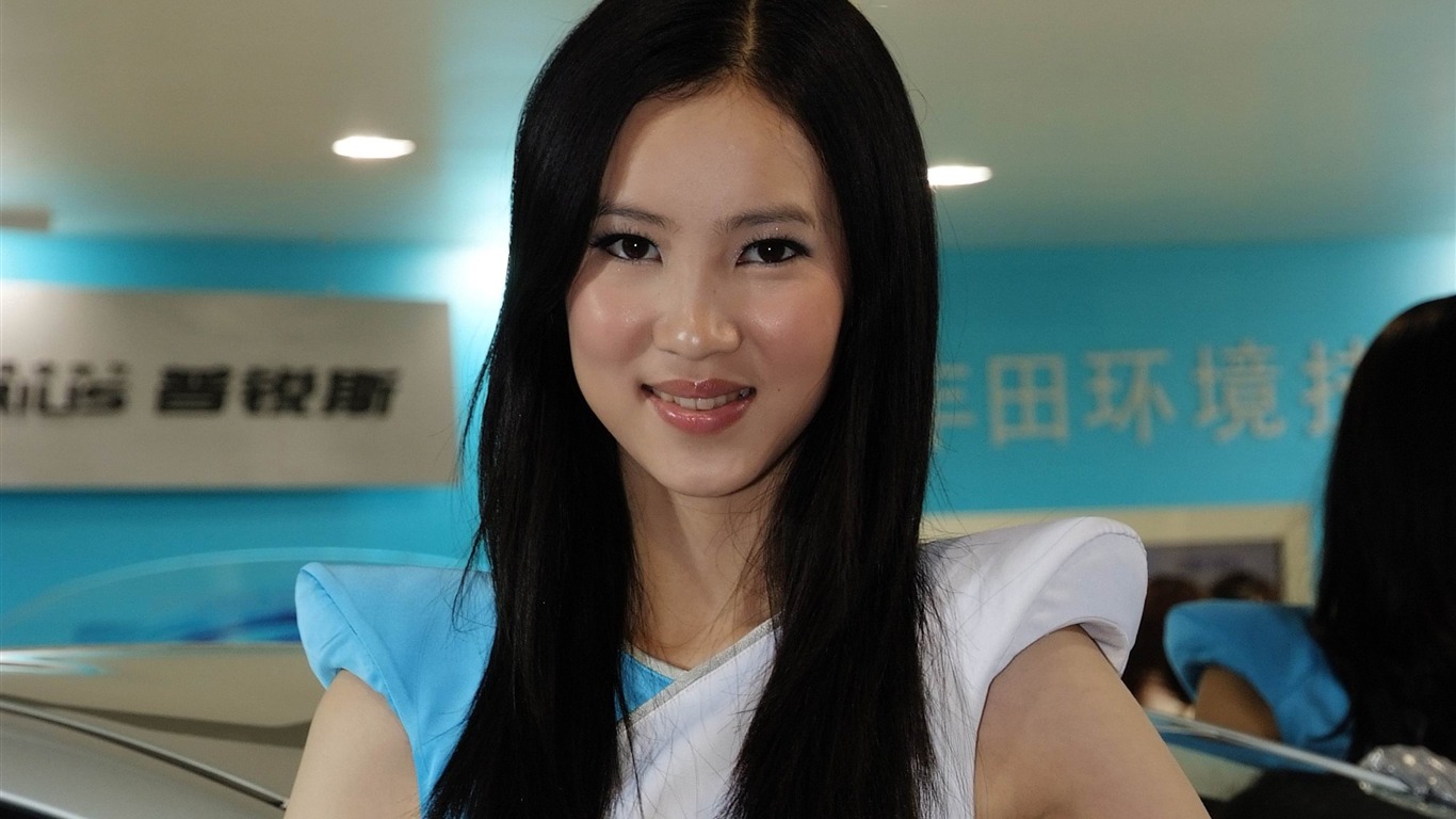 2010北京国际车展 美女车模 (螺纹钢作品)19 - 1366x768