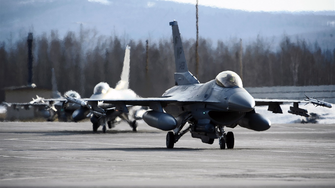 軍用飛機高清壁紙(十) #10 - 1366x768