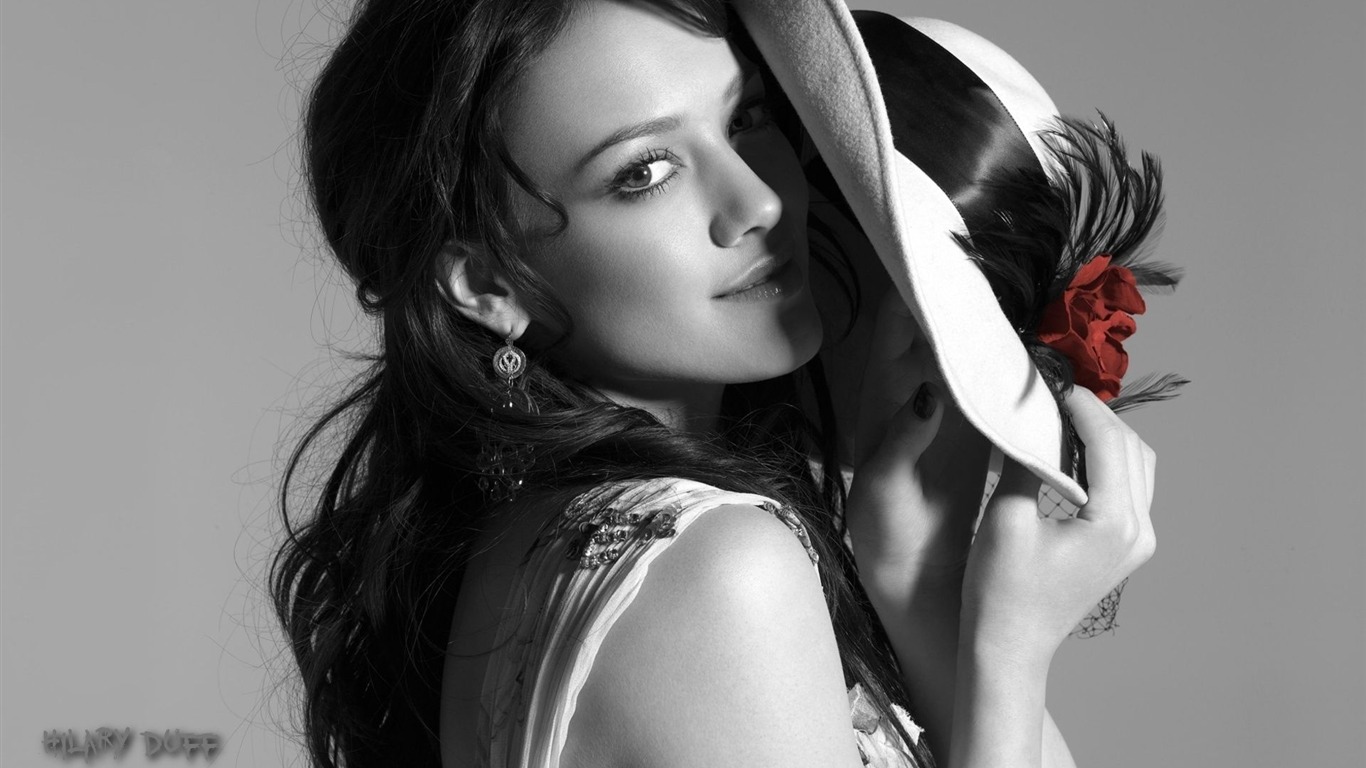 Hilary Duff 希拉里·達芙 美女壁紙 #22 - 1366x768
