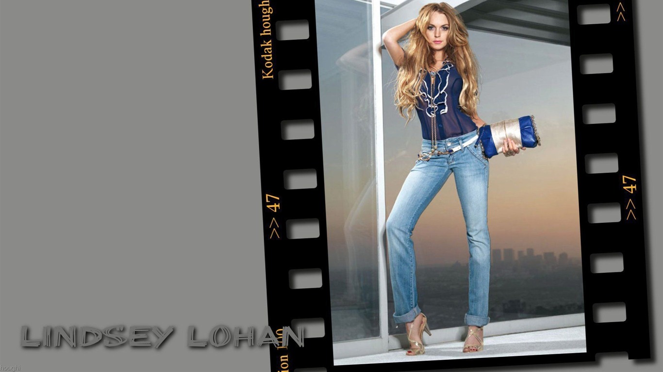 Lindsay Lohan beautiful wallpaper #12 - 1366x768
