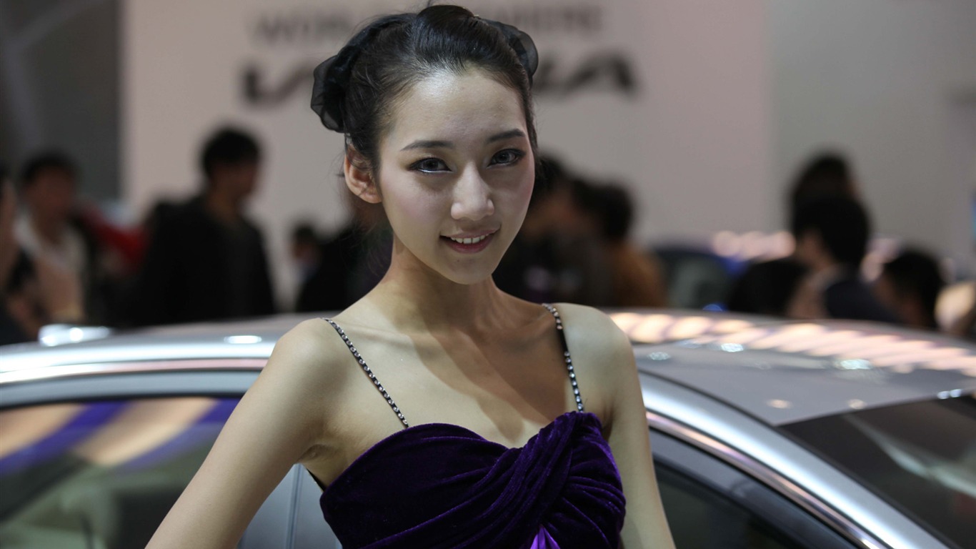 2010 v Pekingu Mezinárodním autosalonu krása (1) (vítr honí mraky práce) #21 - 1366x768