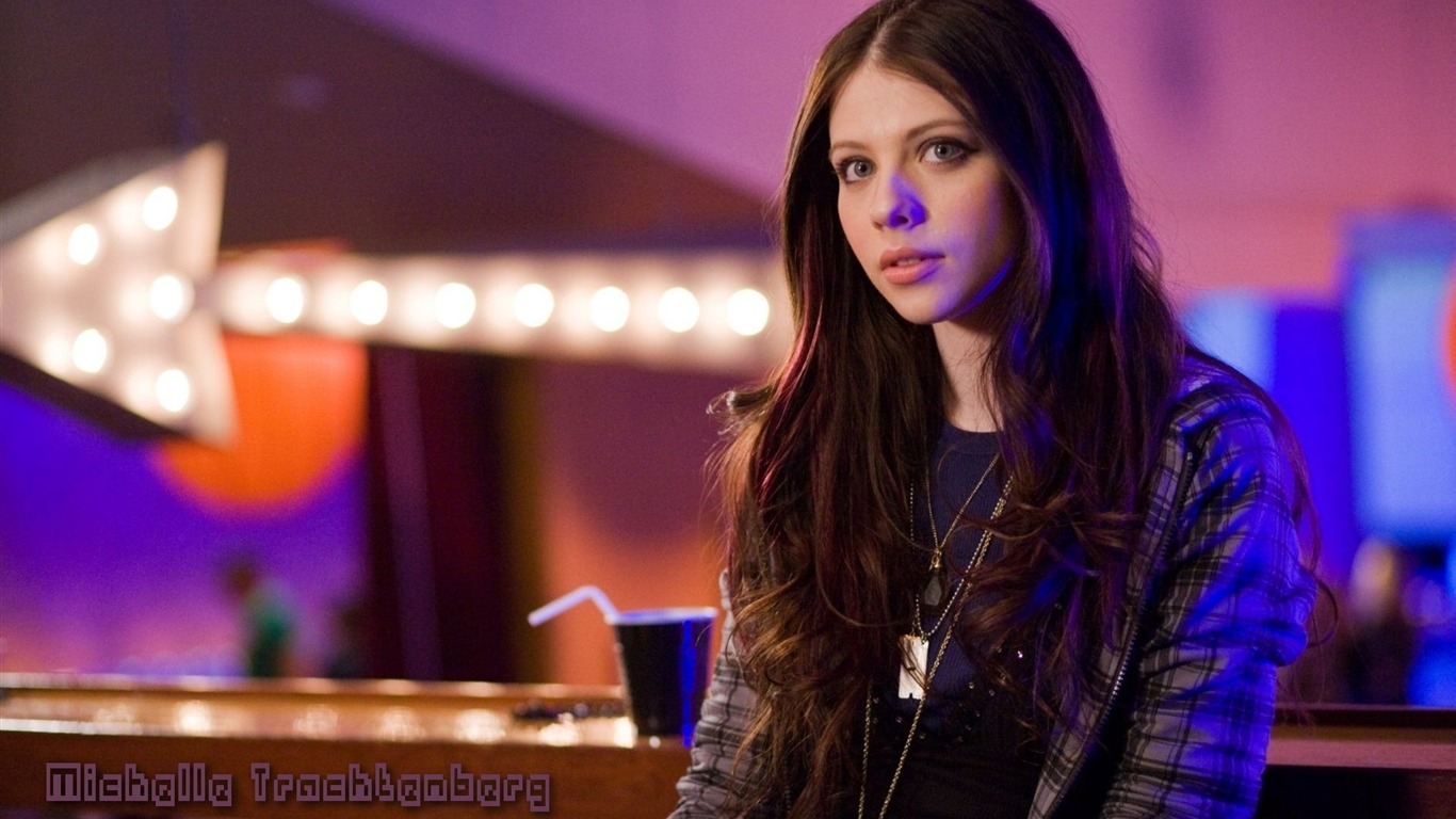 Michelle Trachtenberg krásnou tapetu #11 - 1366x768