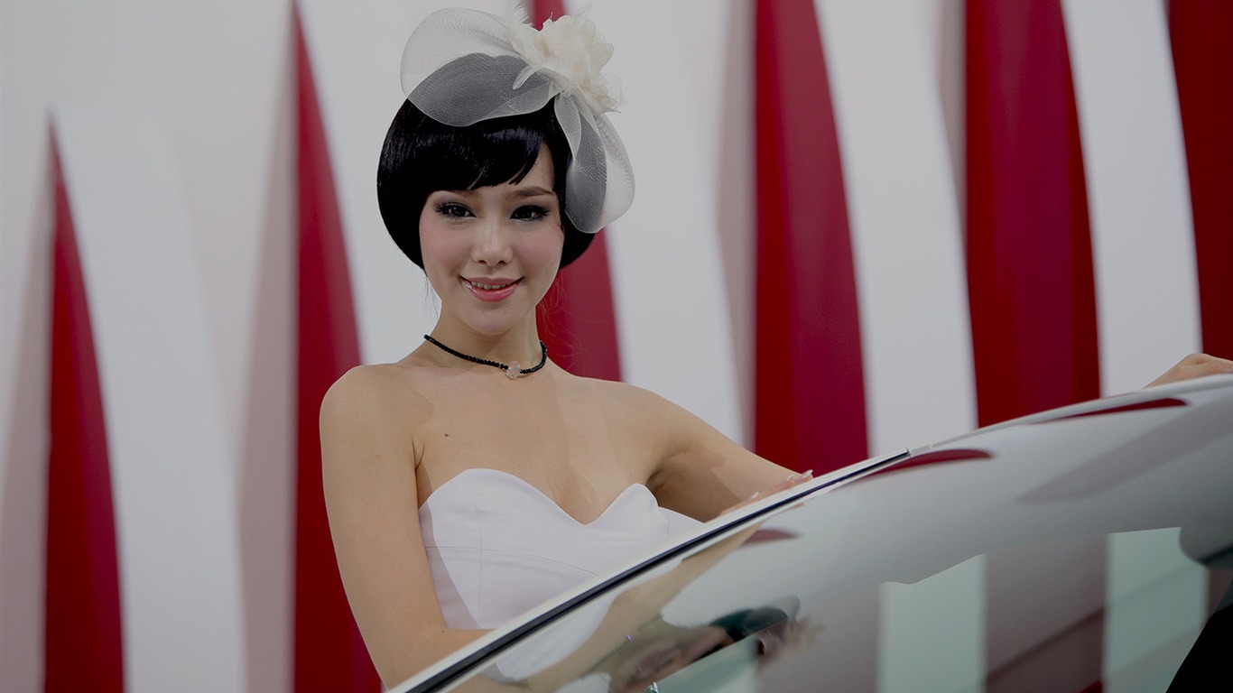2010北京車展 車模合集(二) #5 - 1366x768
