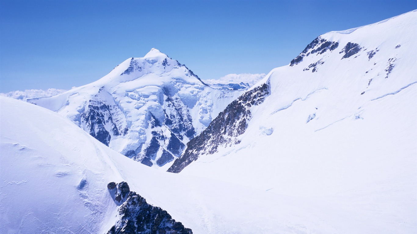 雪山 壁纸(一)13 - 1366x768