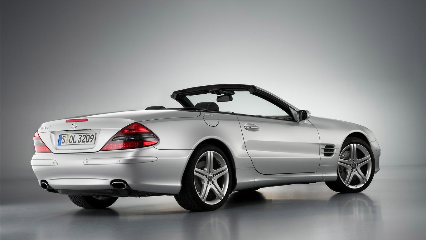 Mercedes Wallpaper (2) #15 - 1366x768